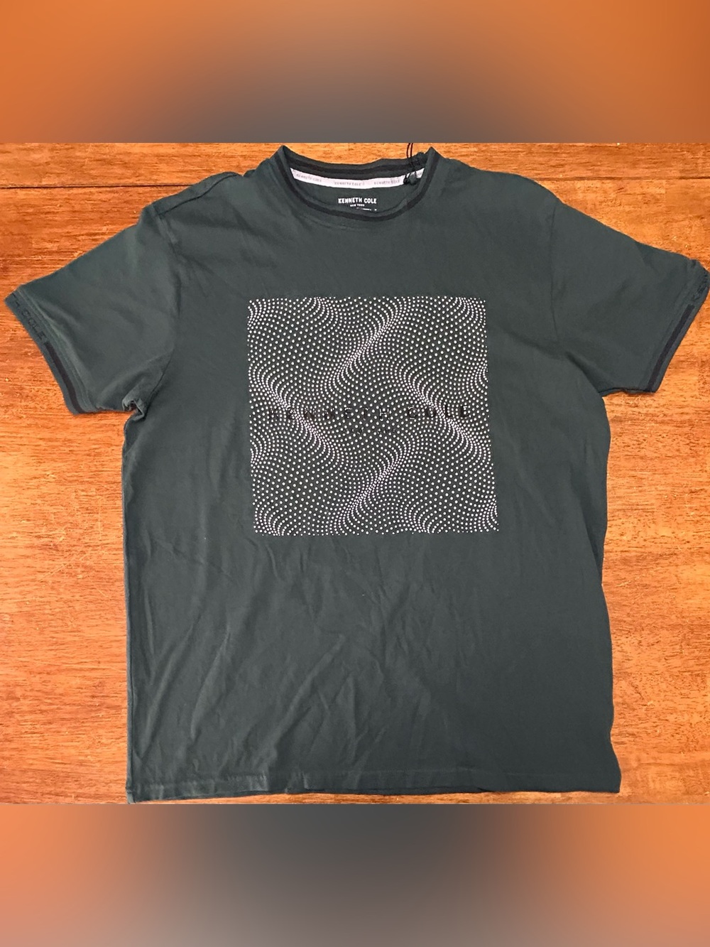 Kenneth Cole Dark Green Short-Sleeve Graphic Tee